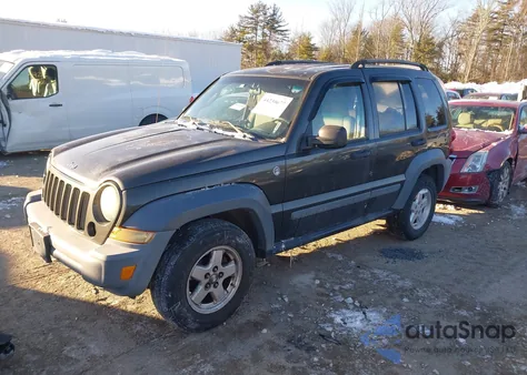 2005 Jeep Liberty Sport from USA, damaged, VIN 1J4GL48K35W529122